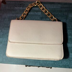 Elegant Cream Chain Strap Women's Bag